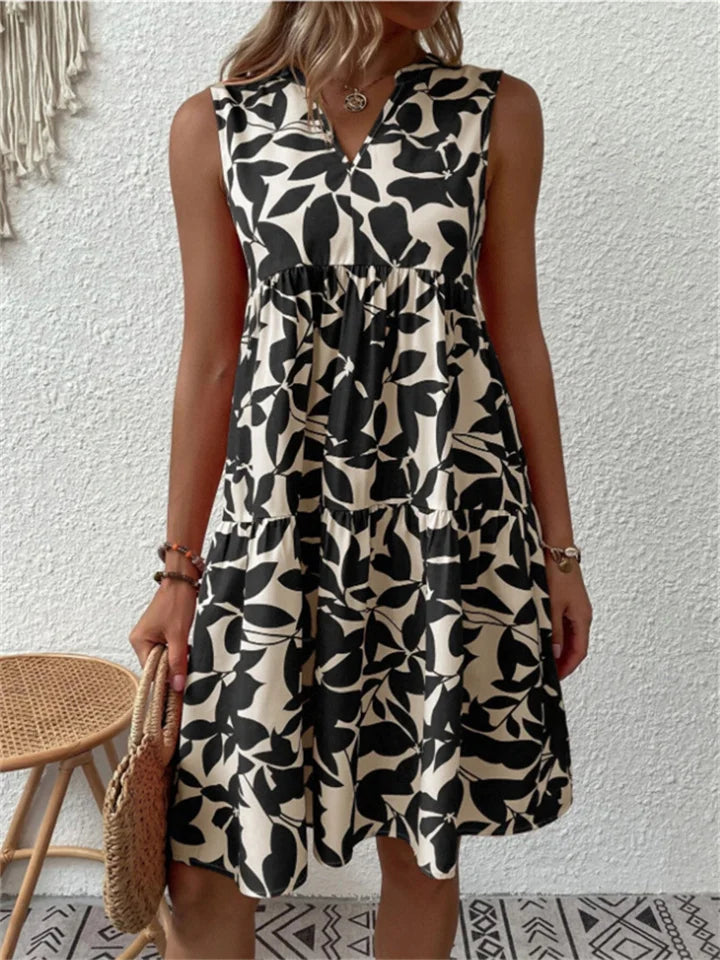 Angélica - Stylish Summer Dress With Leaf Print