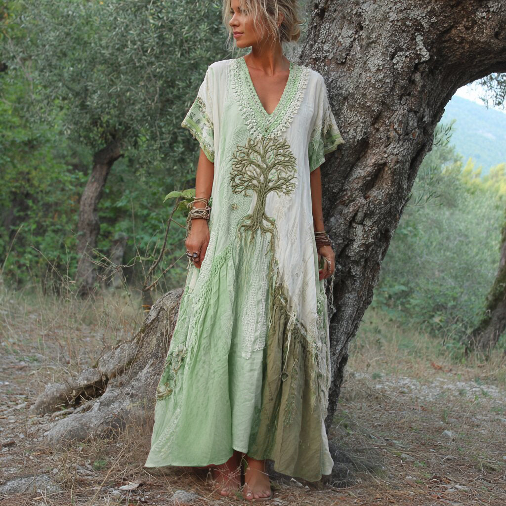 Winifred - Short Sleeve Dress In Retro Tree