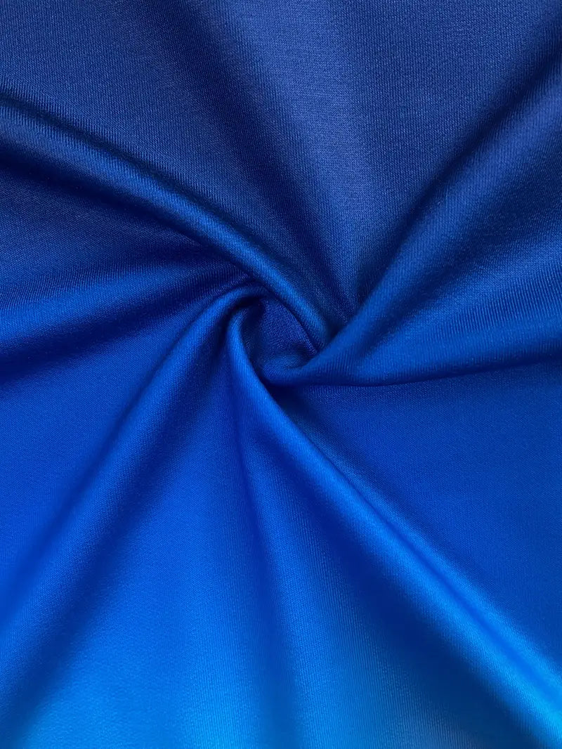 Areeqa - Gradient Color Drawstring Hoodie