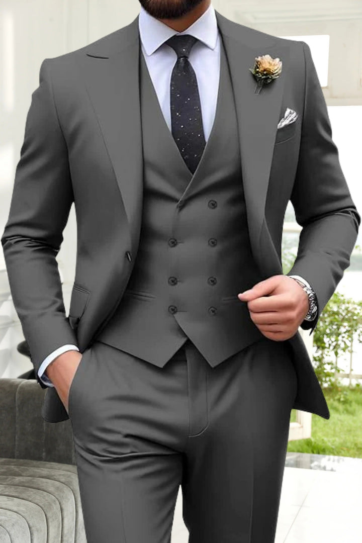 Gremist - Peak Lapel Slim Fit 3 Piece Suits