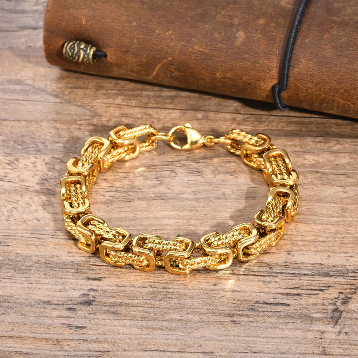 Glinn - Rogue Forged Chain Cuff