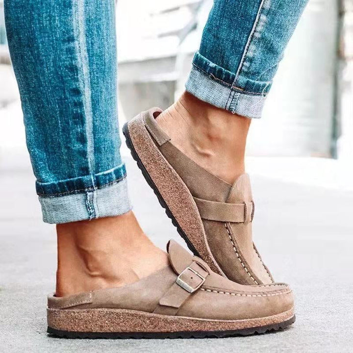 Anerorica - Buckle Strap Suede Loafer