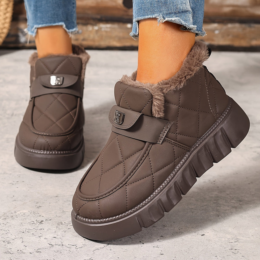 Lauronys - Shoes With Quilted Uppers and Plush Lining