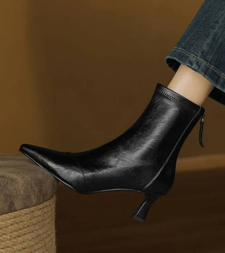 Sanduni - Leather Ankle Boot With Mid-Heel