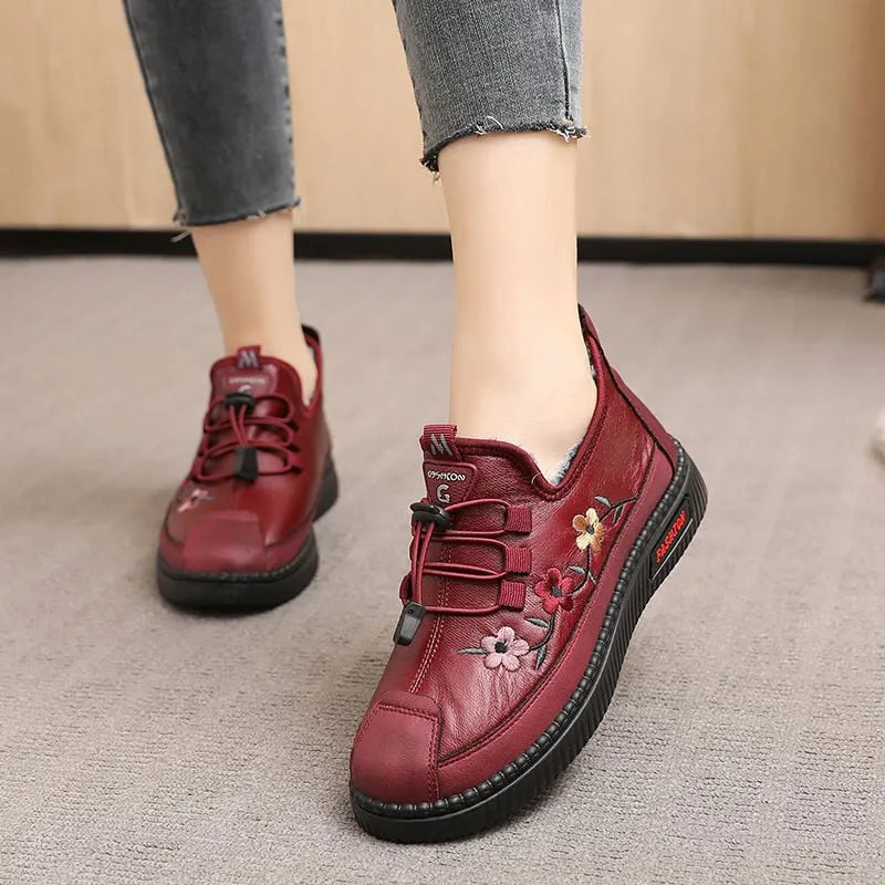 Kalisisa - Fur Lined Floral Embroidered Ankle Boots