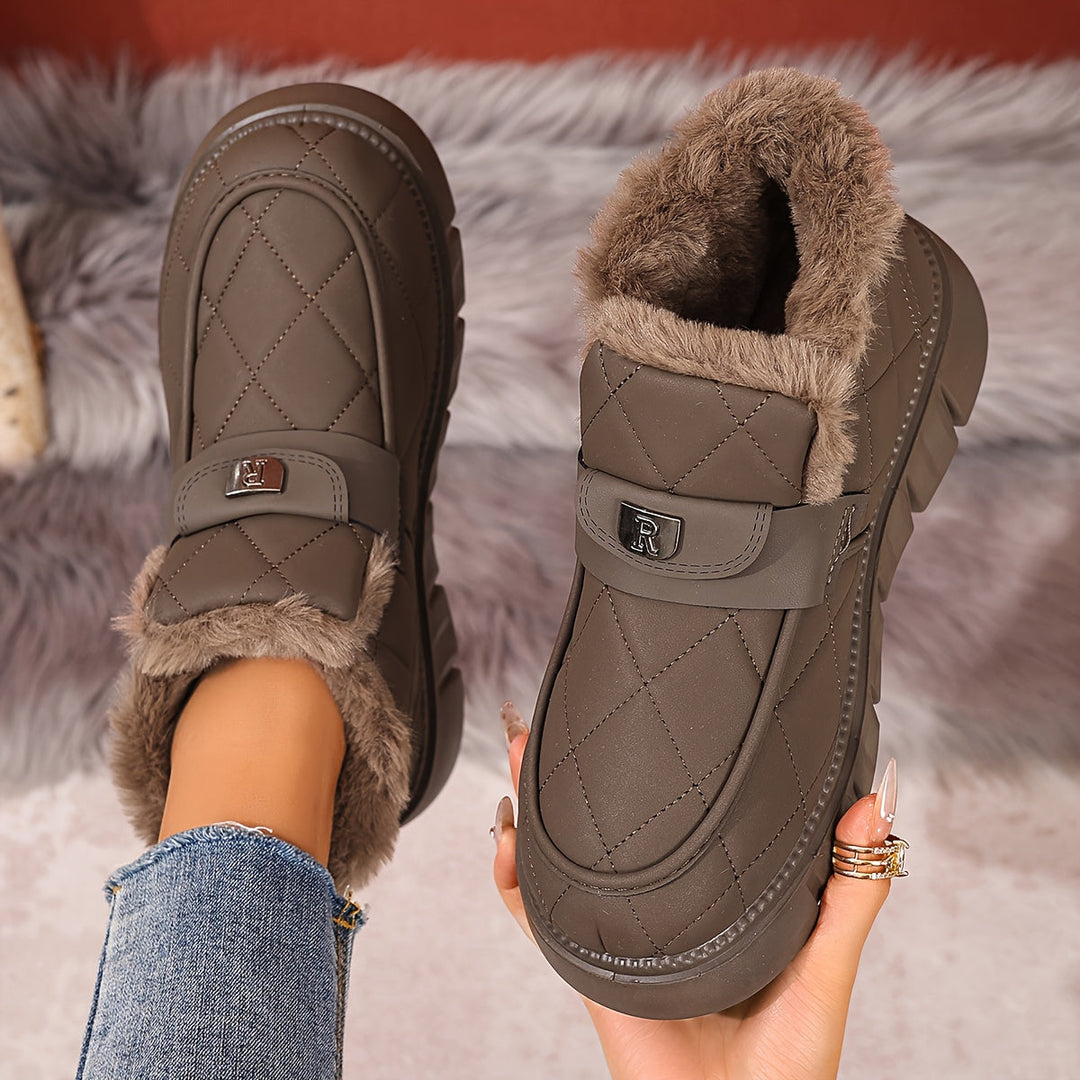 Lauronys - Shoes With Quilted Uppers and Plush Lining