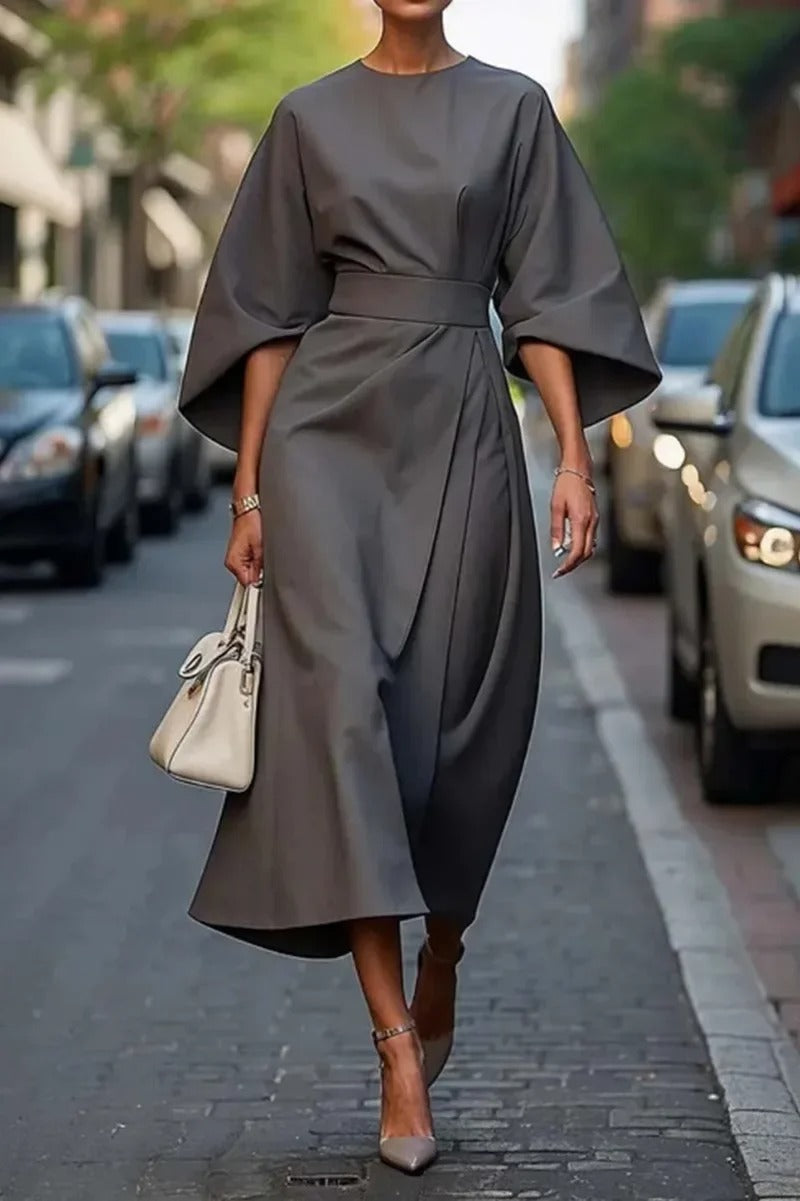 Avelenna - Elegant Dress With Cap Sleeves And Belt