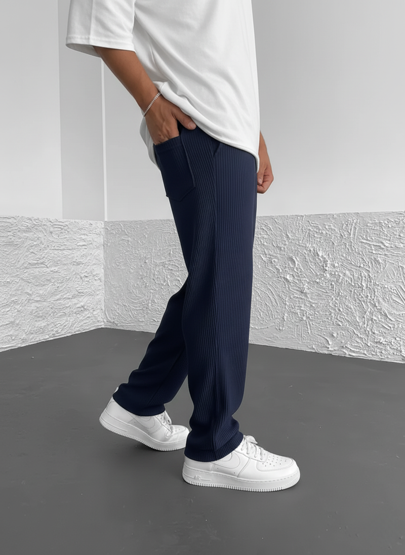 Eliezer - Relaxed Fit Corduroy Pant