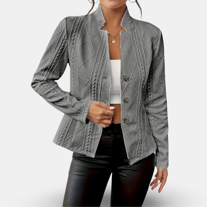 Aleeja - Premium Fitted Blazer