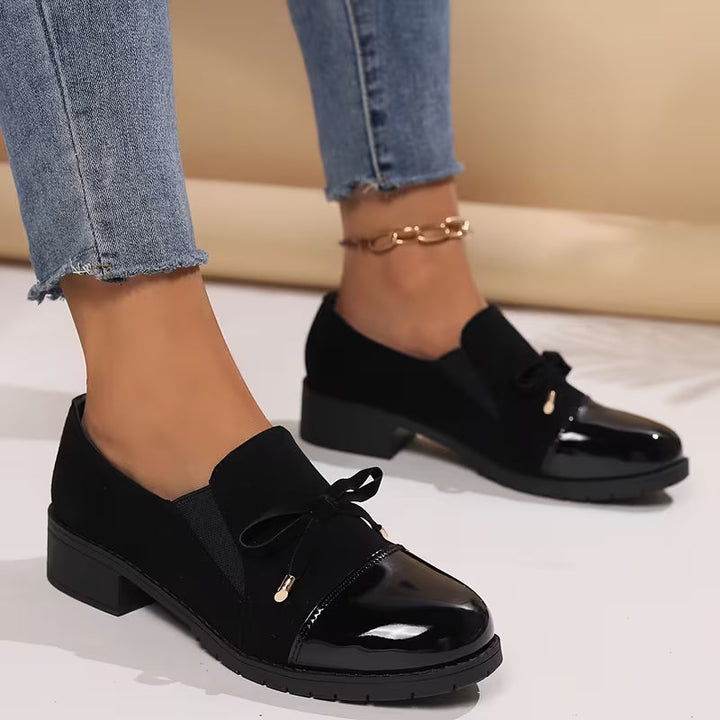Saskana - Loafers With Bow and Glossy Toe Cap