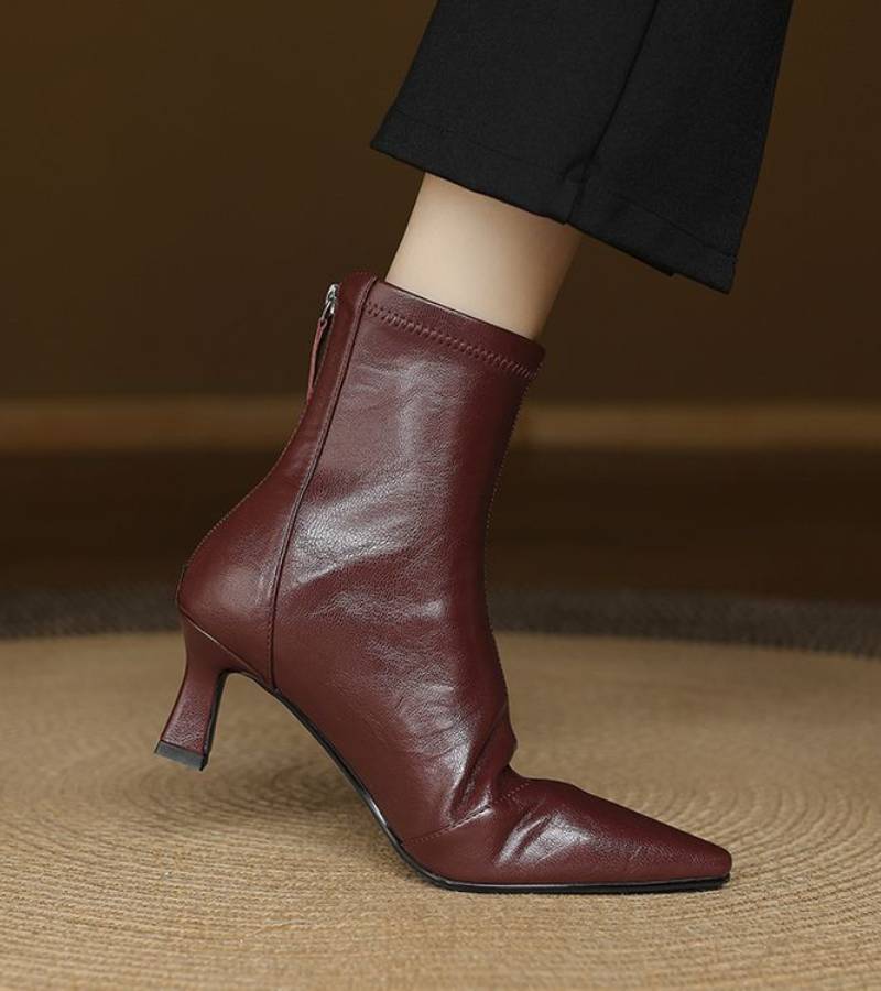 Sanduni - Leather Ankle Boot With Mid-Heel