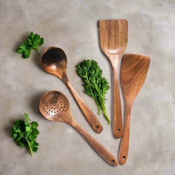 Atlasmark - Teak Cooking Set