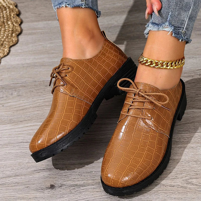 Niyra – Chunky Sole Lace-Up Derby Shoes