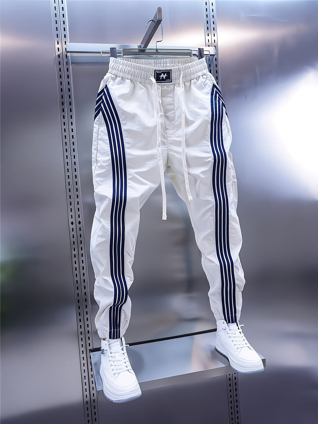 Itzik - Casual Pant With Back Pockets