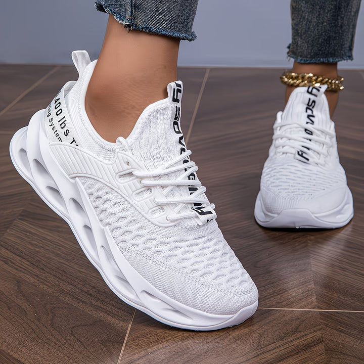 Shaniya - Comfortable Non-Slip Sneaker