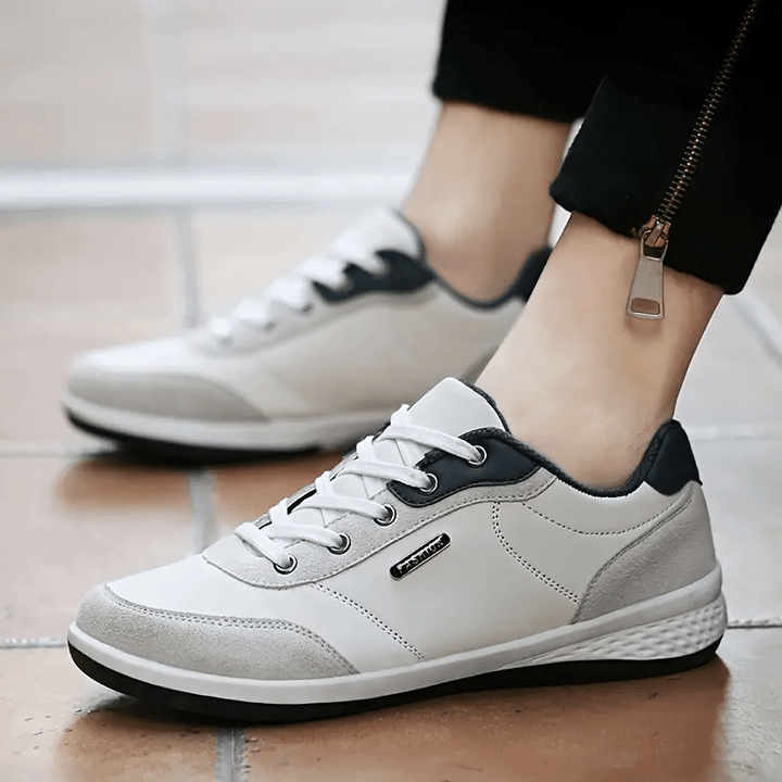 Justin - Comfortable Lace-Up Sneaker
