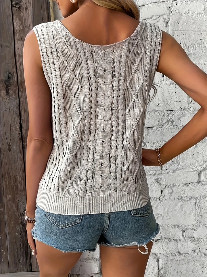 Juno - Casual Sleeveless Top With V Neck