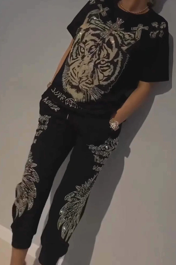 Quinzella - Fashionable Printed Top and Pants Set