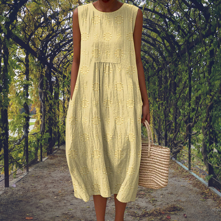 Rinatya - Sleeveless Dress
