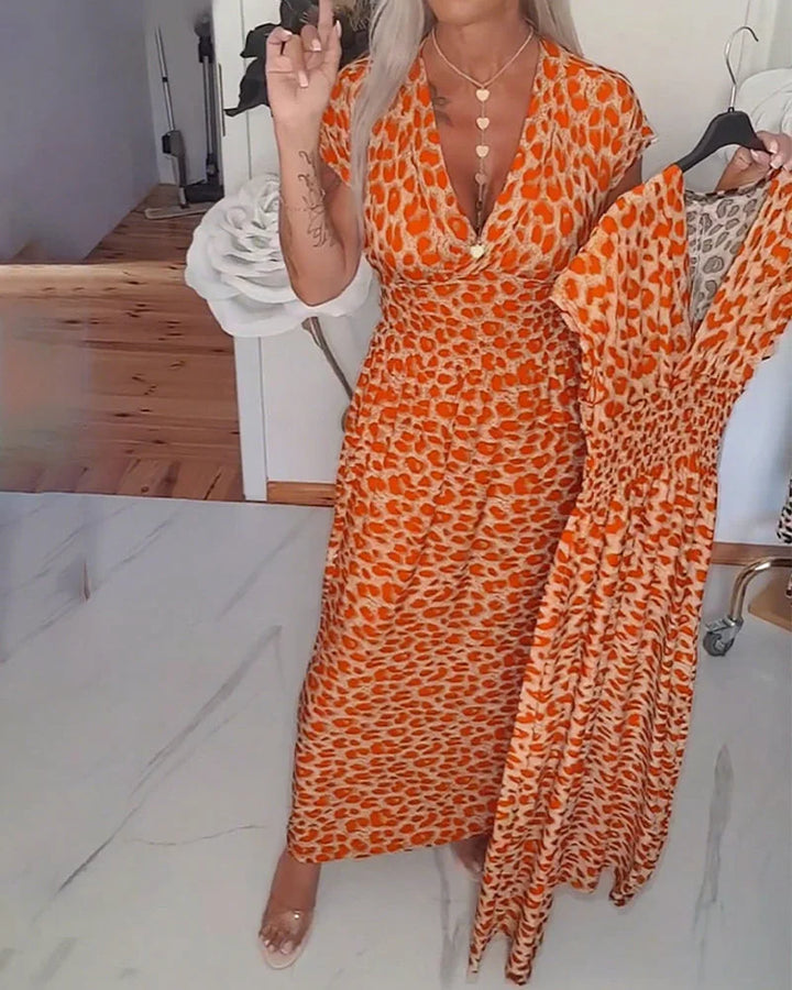 Erendira - Elegant V-neck Leopard Print Dress