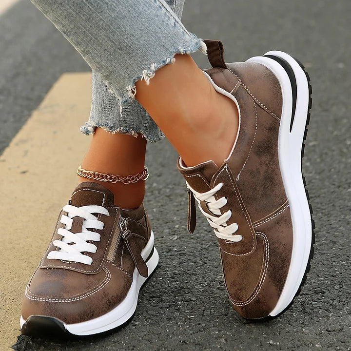 Maila - Comfortable Sneaker With Side Zipper