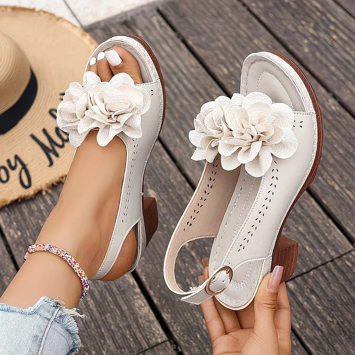 Gayanthi - Stylish Floral Chunky Heel