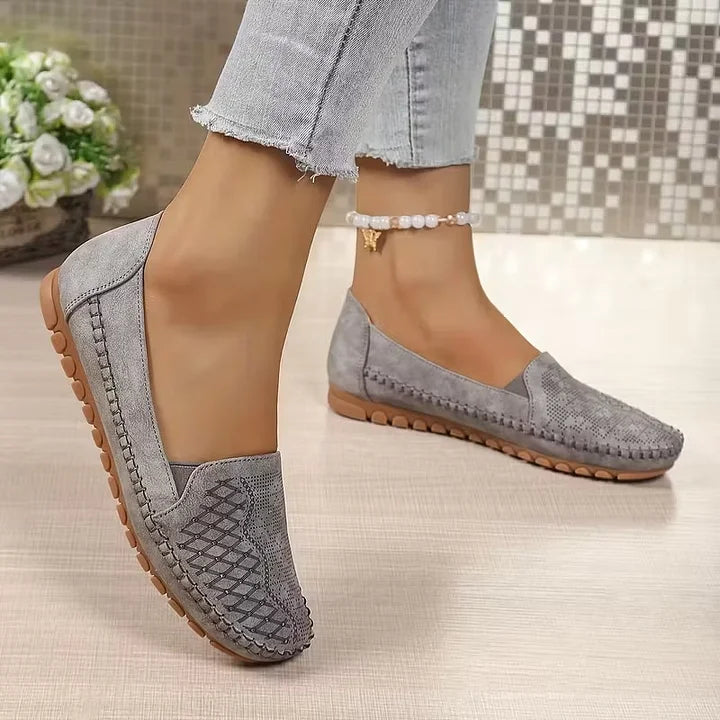 Efraya - Stylish Vintage Flats Sandal