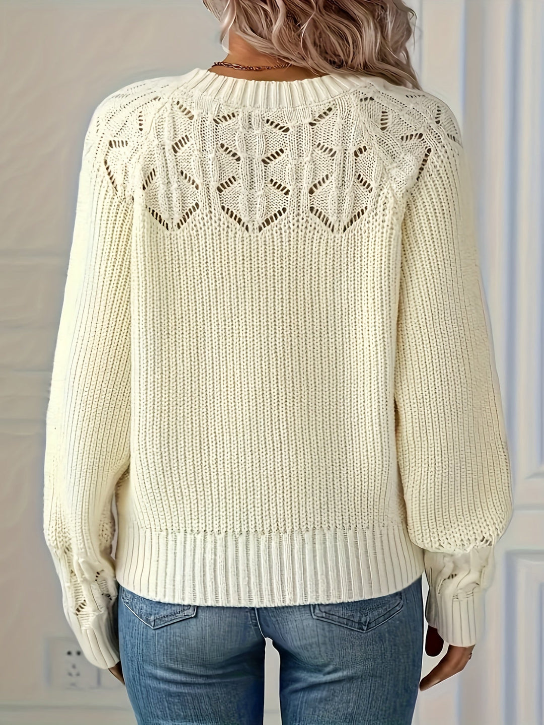 Nasia - Eelegant Long Sleeve Sweater