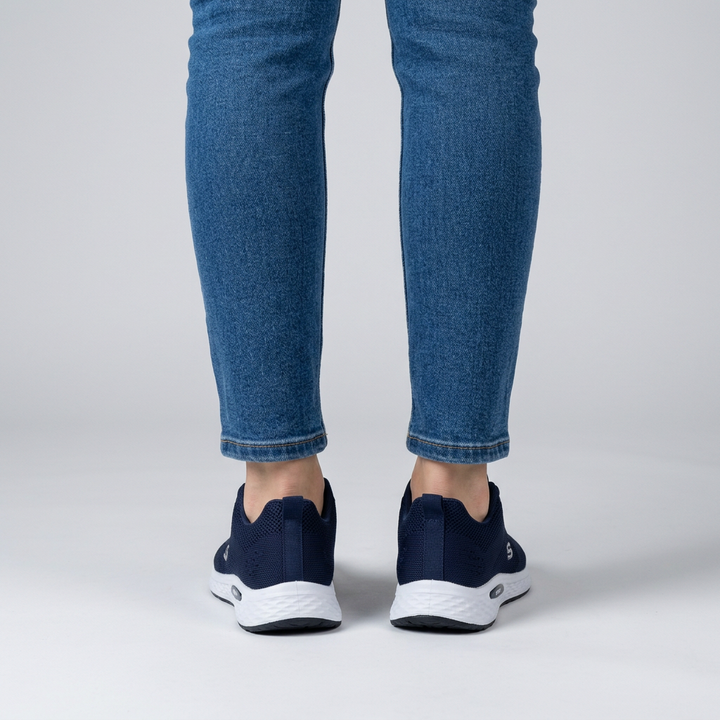 Sabrilda - Comfortable Lace Up Sneaker