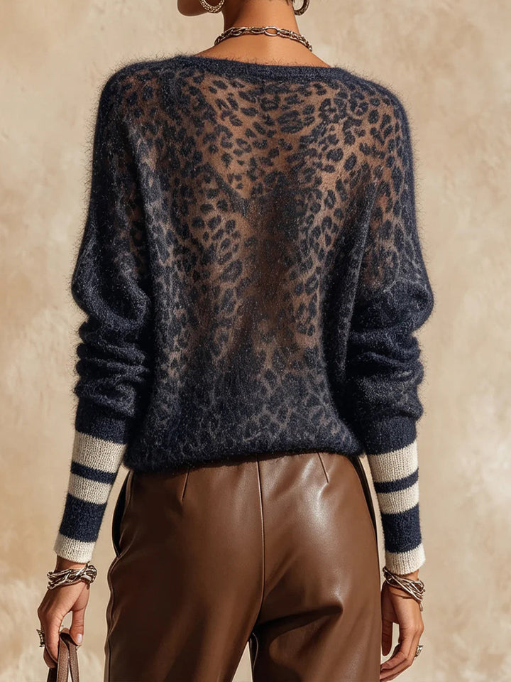 Noveenna - V-neck Leopard Print Sweater