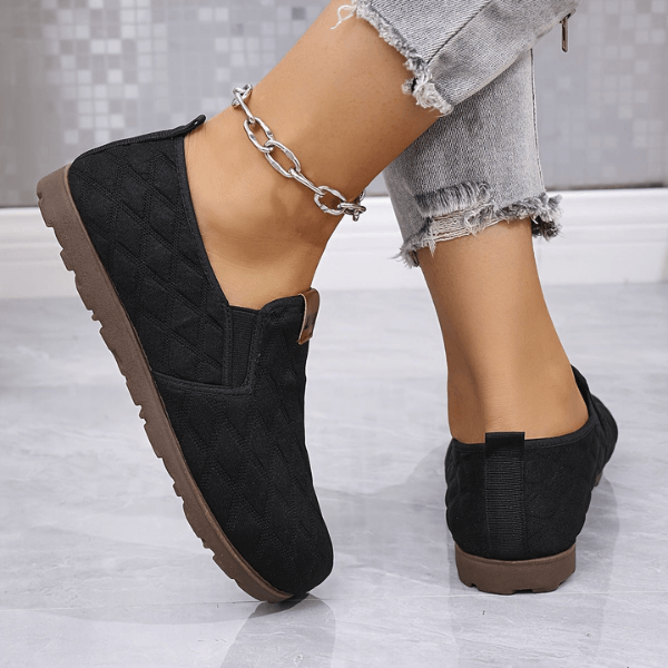 Miraicia - Slip-On Shoes With Diamond Stitching