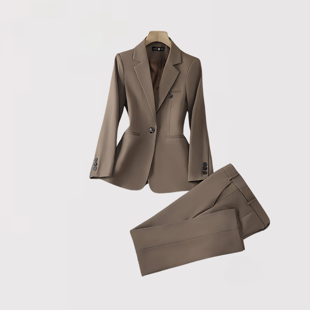 Tamika - Classic Set With Jacket