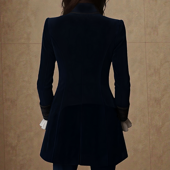 Naeva - Soft Elegance Long-Sleeved Velvet Jacket