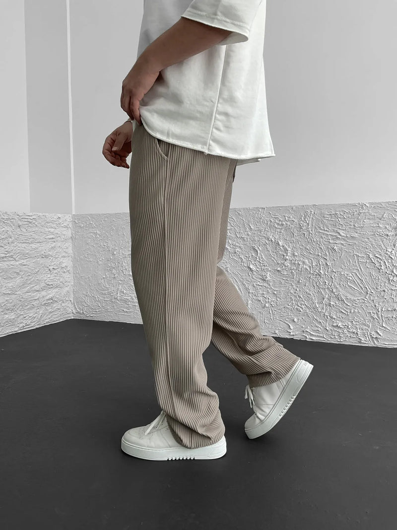 Eliezer - Relaxed Fit Corduroy Pant