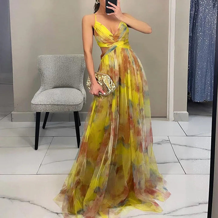 Guoda - Enchanting Floral Print Maxi Dress