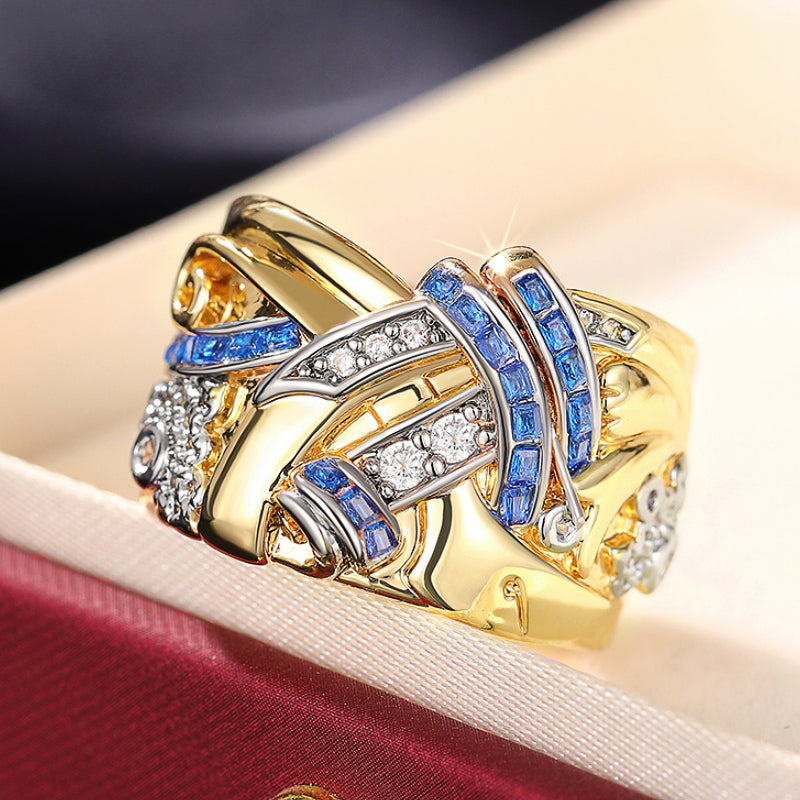 Moonie - Vintage Gold Ring with Blue Cubic Zirconia