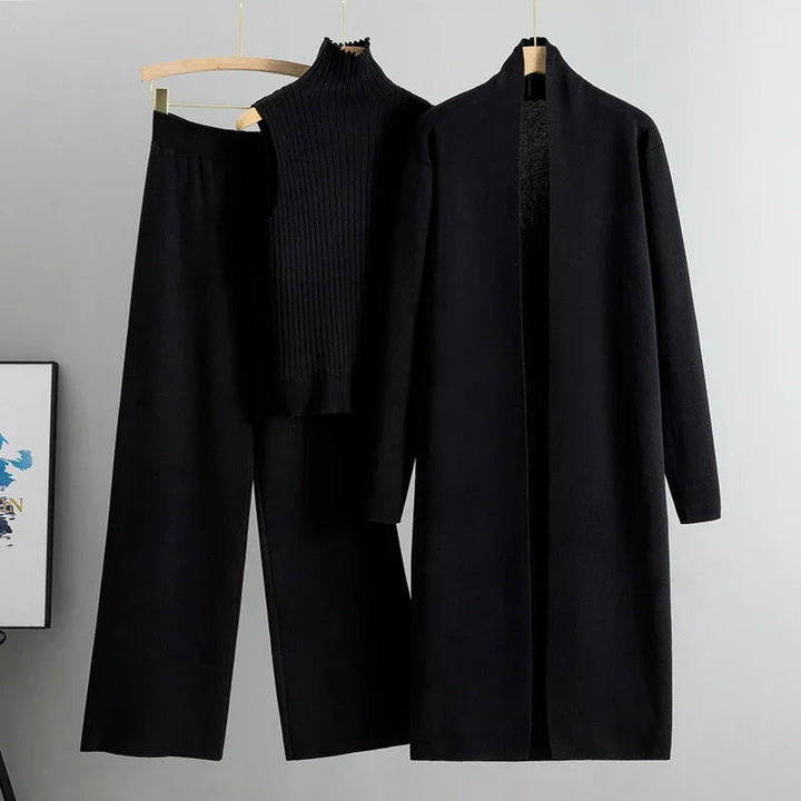 Janita - Comfortable Three Piece Set