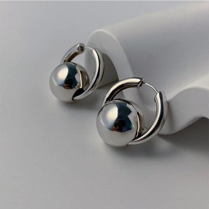 Maija - Minimalist Silver Hoops Earrings