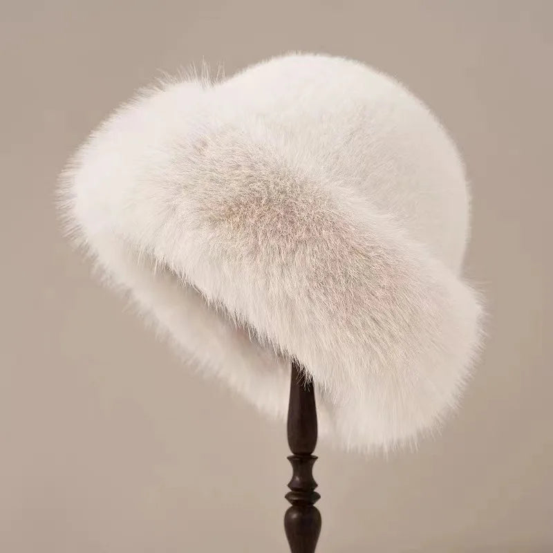 Karyna - Elegant Winter Hat
