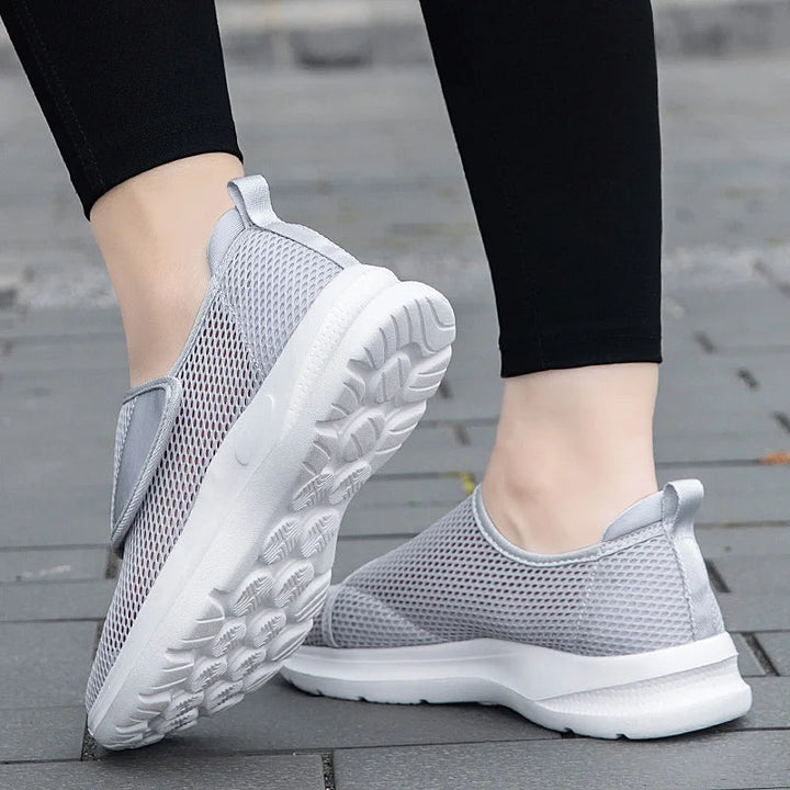 Kemal - Comfortable Loose Fitting Shoes
