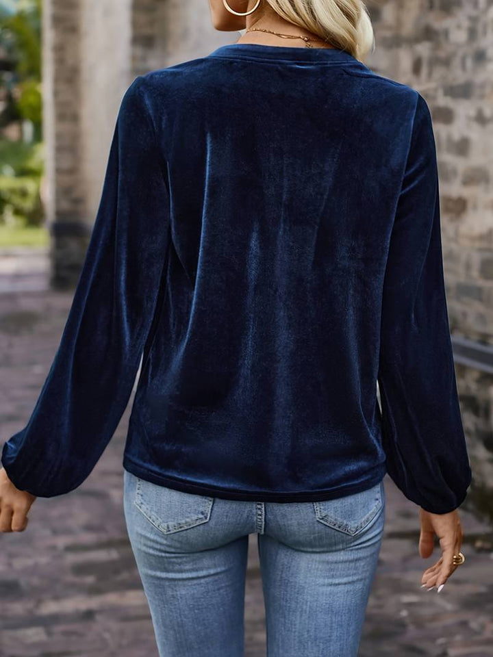 Lihi - Comfort Long Sleeve V-Neck Top