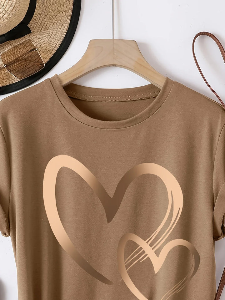 Larson - Casual Short Sleeve T Shirt With Heart Print