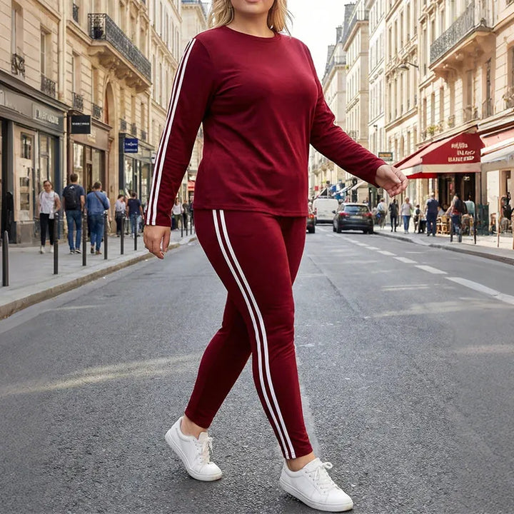 Loviisa - Comfortable Two-Piece Tracksuit Set