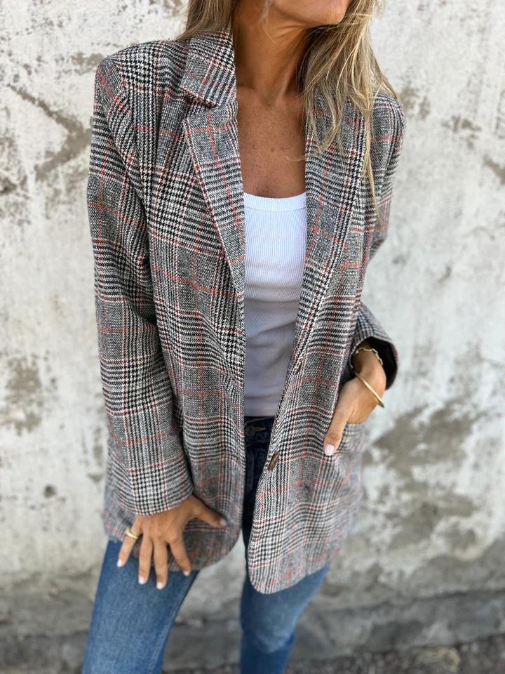 Elaina – Stylish Checked Winter Blazer