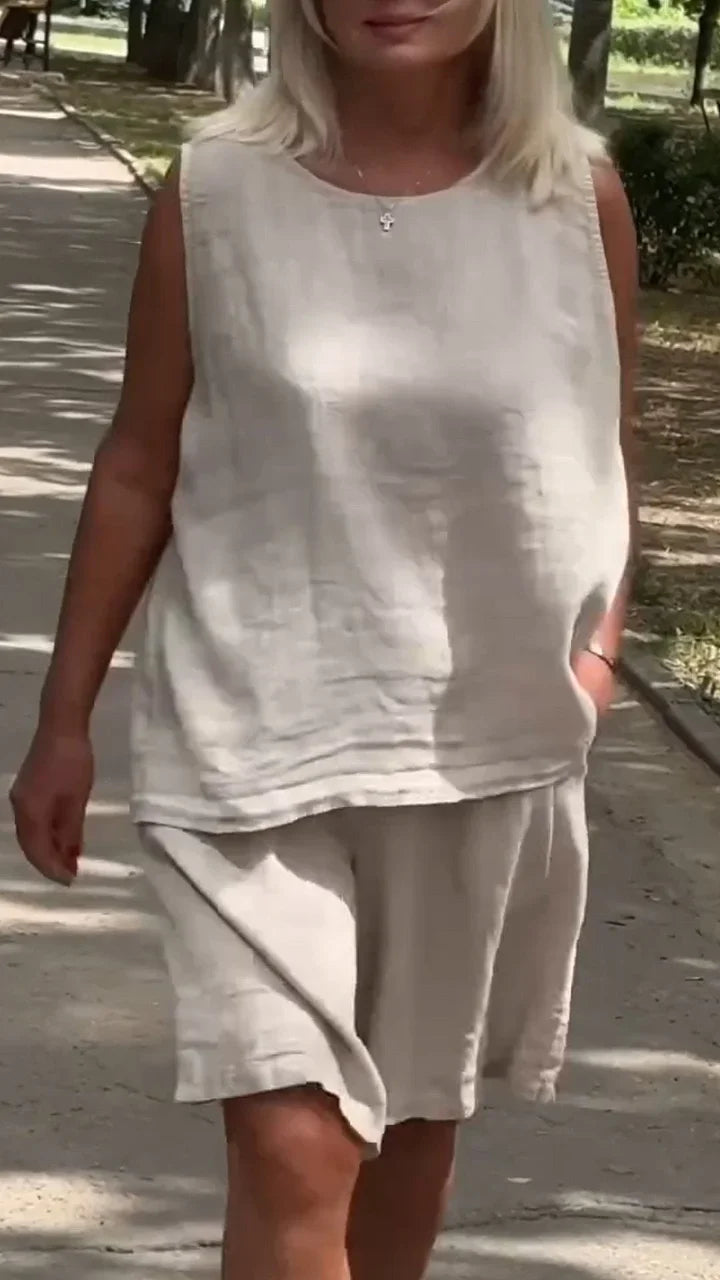 Jileana - Breathable Sleeveless Blouse And Baggy Shorts