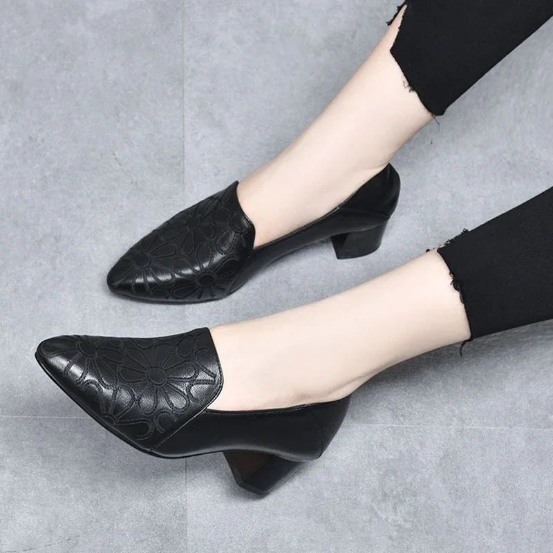 Minhora - Leather Embroidered Block Heel Pumps