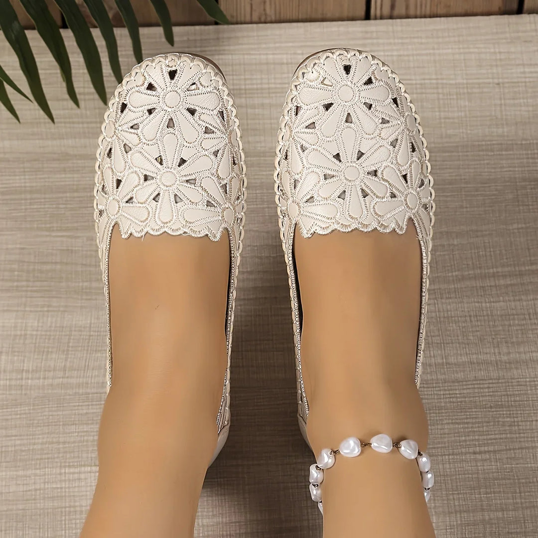 Inessa - Fashionable Orthopedic Shoes With Cutouts