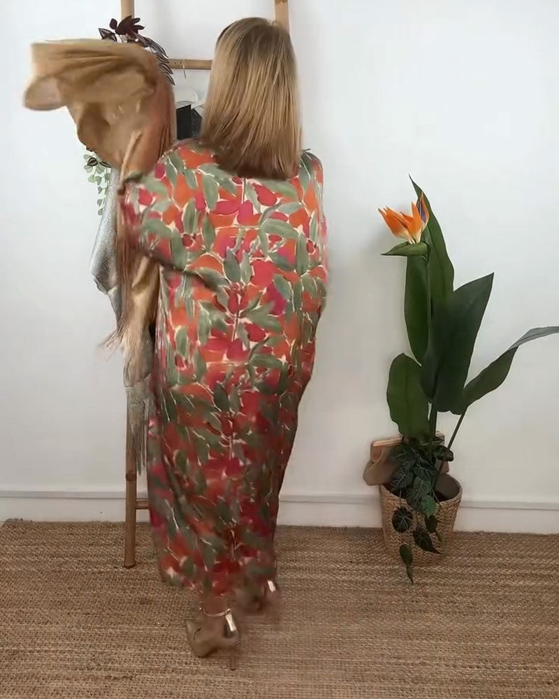 Shilisa - V-Neck Dress With Cable Print