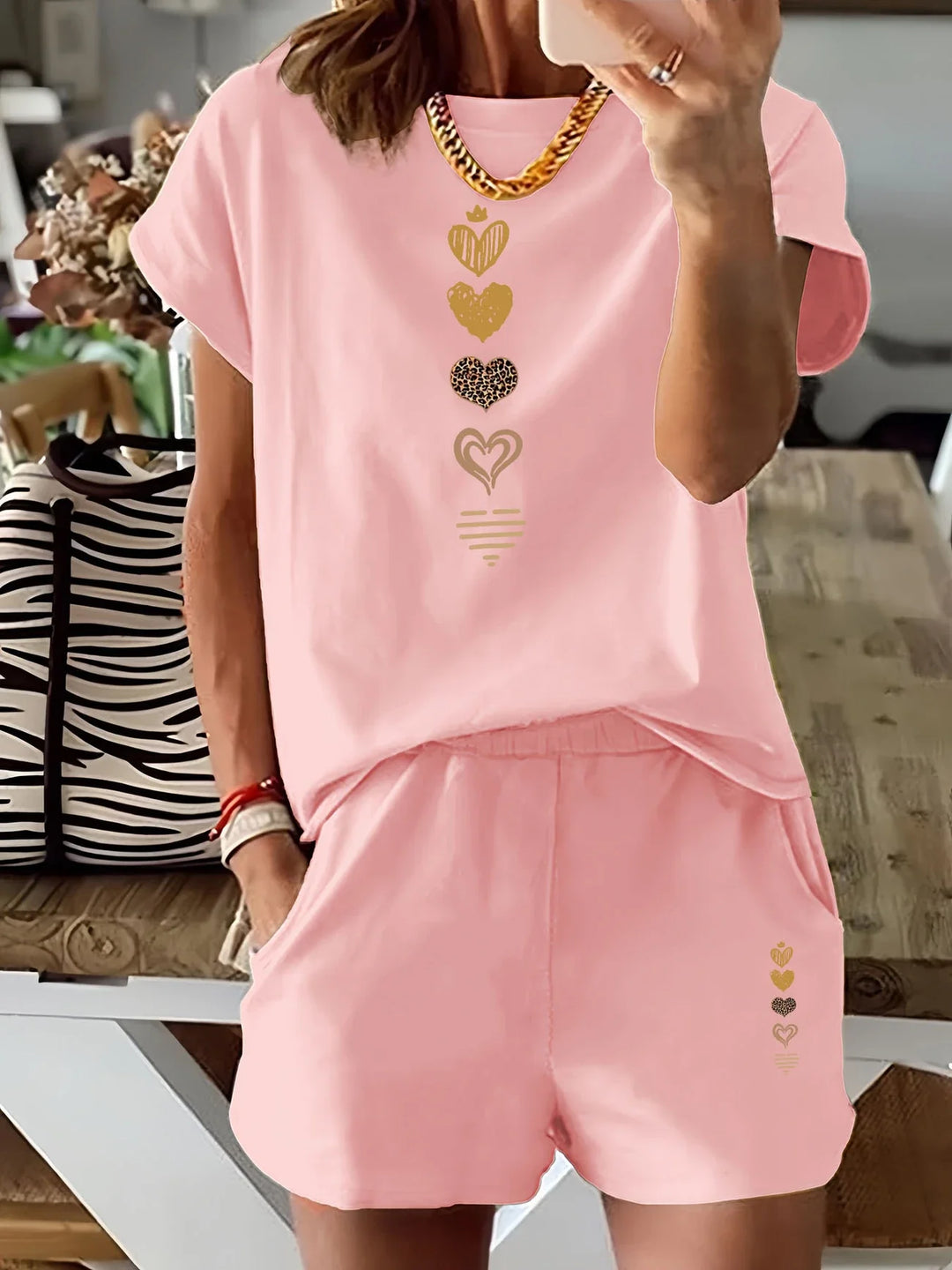 Lyra - Casual Two Piece Set With Graphic Print