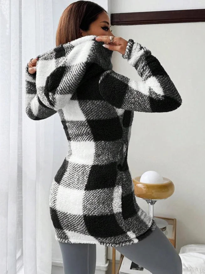 Tissaia - Stylish Hooded Jacket With Zipper